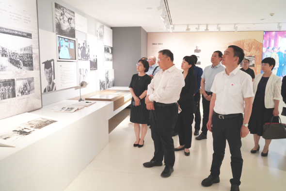 中智集團(tuán)黨委書記、董事長卜玉龍赴陜西、內(nèi)蒙古開展商務(wù)拜訪活動(dòng)